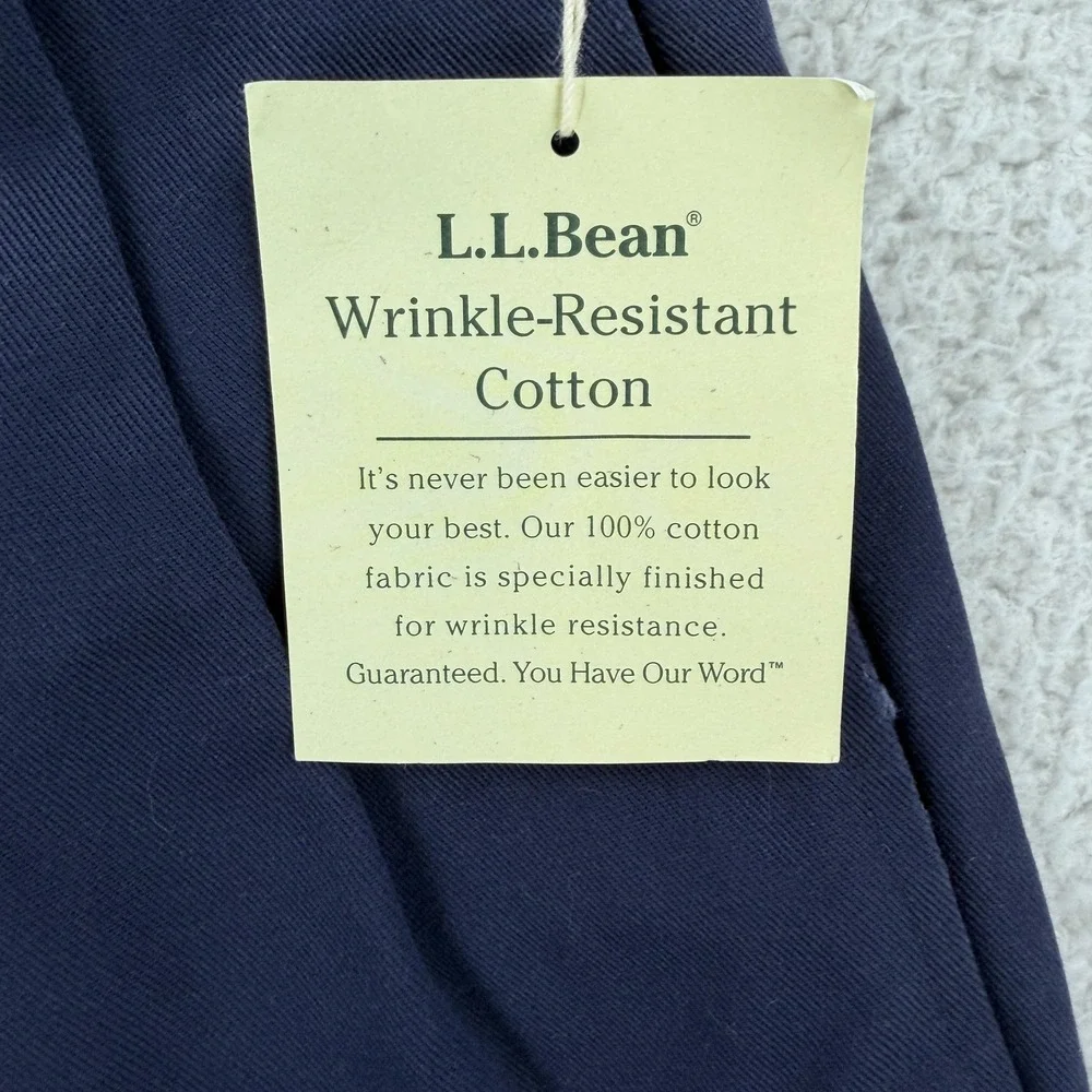 L.L.Bean Shorts Mens 31 Blue Chino Wrinkle Resistant Pleated 6 Inseam Casual NWT